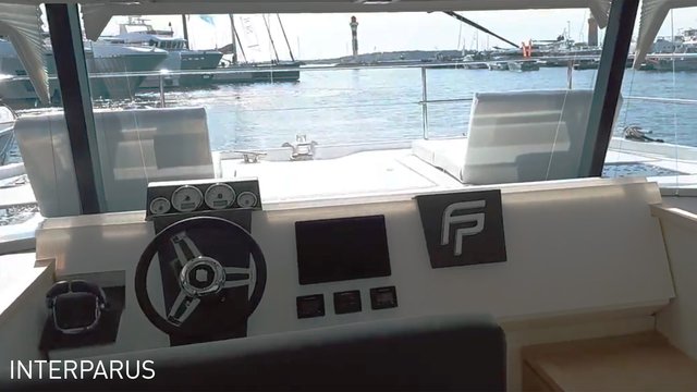 Fountaine Pajot MY37 видеообзор с Каннского яхт фестиваля